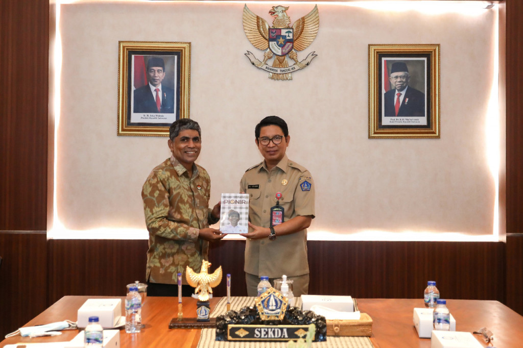 Pemkab Badung dan Ombudsman Tandatangani Rencana Kerja Penyelenggaraan Pelayanan Publik, Sekda Adi Arnawa Dorong Pelayanan Prima di Semua OPD